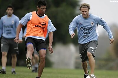 Uruguay, Mexico need just a draw to qualify