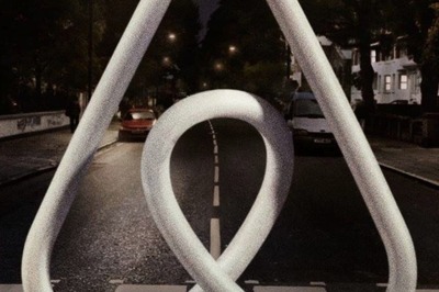 Airbnb is Suspending All Operations in Russia and Belarus, CEO Says