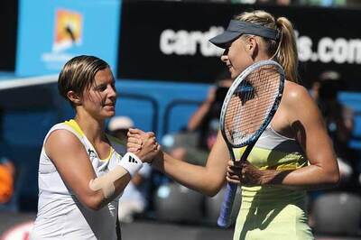 Sharapova vrooms into Australian Open quarters