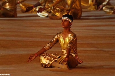 CWG: Yoga performance enthralls audience