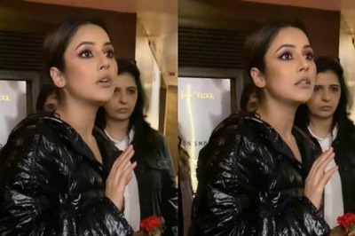 Shehnaaz Gill Wins Hearts As She Invites Fans In Her Hotel Room To Take Pics, Netizens Call Her 'Kind'