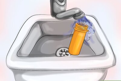 How to Create an Airlock for Making Wine or Beer