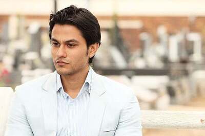 'Blood Money' star Kunal Khemu falls sick