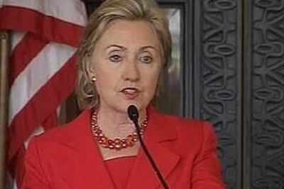 Hillary to discuss climate change with Indian leaders