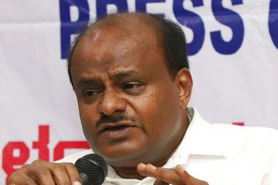Former CM Kumaraswamy Hospitalised After Complaining of Weakness and Discomfort
