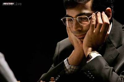 Viswanathan Anand beats Ruslan Ponomariov in Bilbao opener
