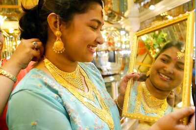 Dhanteras Regains Lost Sparkle as Jewellery Sales Pick up After 'Worst Period'