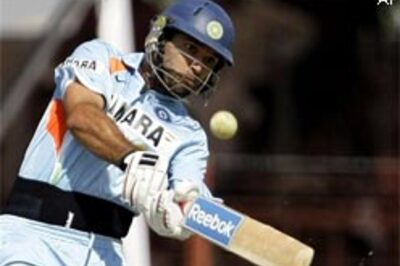 Yuvraj celebrates 'best b'day', gifts India victory