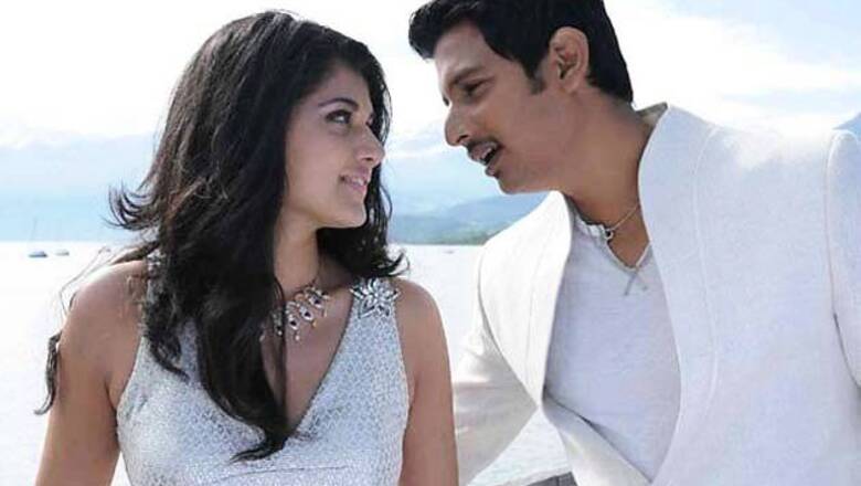 Prakash Jha to direct the Hindi version of 'Ko'?