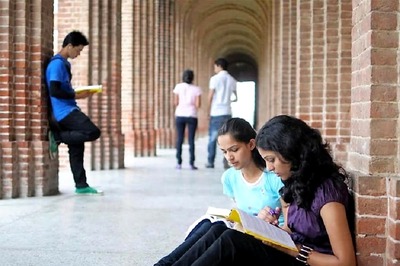 Delhi University to Conduct Final Year UG, PG Online Open Book Exams in August