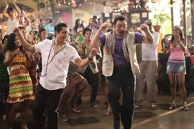 Epic photo of Rishi Kapoor tap dancing after 36 yrs