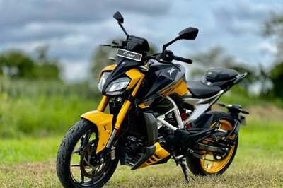 TVS Motor Shares Hit 52-Week High As Profit Surges 32% On Higher Sales; Should You Buy?