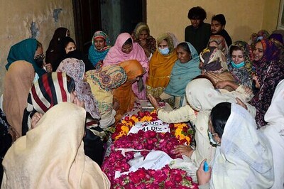 Pakistani Troops Kill 3 Militants In Raid In Southwest