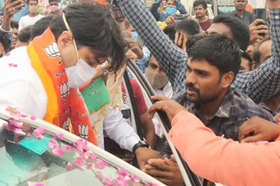 Crowds Throng Jyotiraditya Scindia's 'Jan Ashirwad Yatra', Minister Promises to Take Country Forward in Civil Aviation