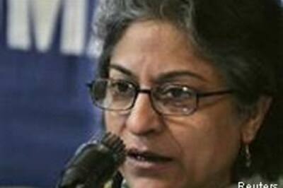 Musharraf is a skillful liar: Asma