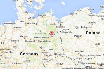 16-year-old boy robs bank in Germany with fake gun