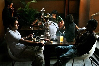 India's urban consumer confidence edges up: survey