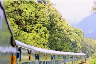 On Tracks After Superfast Express Developed Glitch, 5 Run Over by Train in Andhra; CM Jagan Announces Ex-gratia