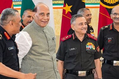 'Expect the Unexpected and Prepare Accordingly': Defence Minister Rajnath Singh to Army Commanders