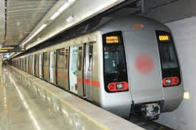 Delhi Metro to run till 8 pm on Diwali