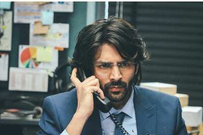 Dhamaka Movie Review: Kartik Aaryan Film is a Pacy, Though Somewhat Exaggerated, Thriller