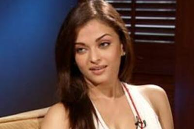 Ash, hot and soapy for 'friend' Rohan