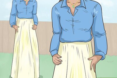 How to Wear a Maxi Skirt