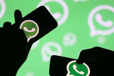 WhatsApp Chats Have Gone Green For Users And Nobody Knows Why