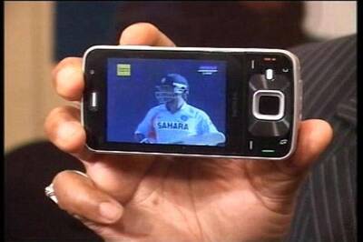 All stops removed for 3G mobile service launch