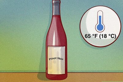 How to Serve Pinot Noir