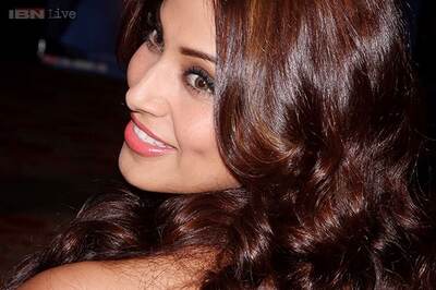 Was Vikram Bhatt sceptical about casting Bipasha Basu due to her BO debacles? No. It is all about trust, says the filmmaker