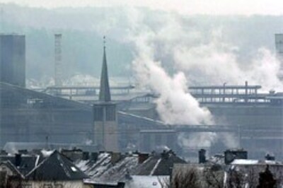 Arcelor files law suit against Mittal