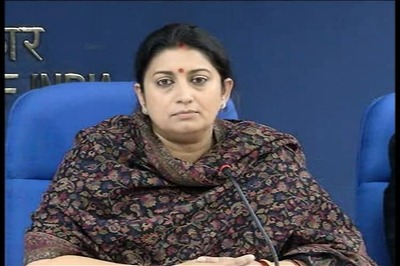 Smriti Irani's degree row: Court asks EC, DU to bring records