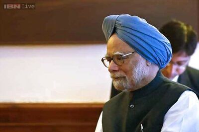Manmohan Singh become 1st India to be chosen for top national award by Japan