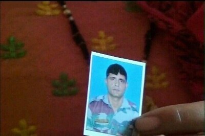 Armyman lynched in UP for saving a teenager from eve teasers