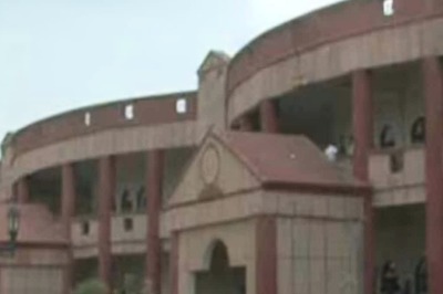 District Court Gautam Buddha Nagar Invites Applications For 43 Senior And Junior Assistant Vacancies