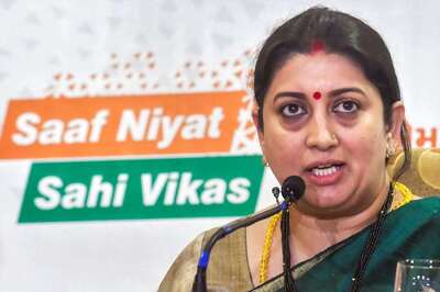 ‘Reveal Your Own Religion First’: Congress Drops Letter Bomb at Smriti Irani Over 'Janeu' Remark