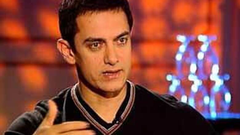 Aamir accused of 'harming' writers, quits govt panel