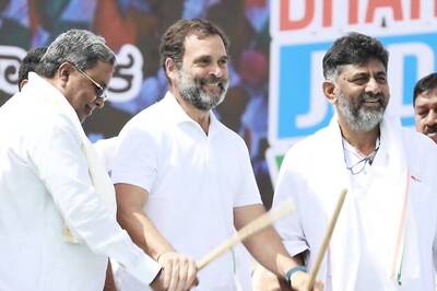 K’taka Elections 2023: Cong May Pick Siddaramaiah over DKS for Top Post with 3 Deputy CMs, Say Sources