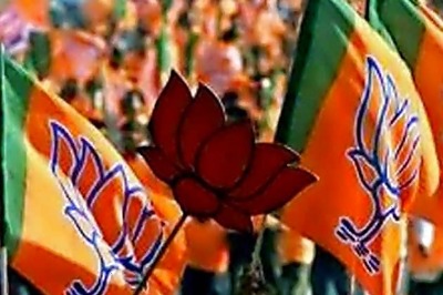BJP workers attempt to lock up party office in Guwahati