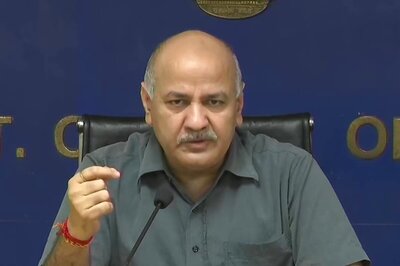 Vaccination for All Adults Only Solution, Not Lockdown, Says Delhi Minister Manish Sisodia