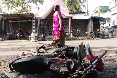 After Clashes Disturbed Their Lives, Hindu-Muslim Join Hands to Rebuild Basirhat