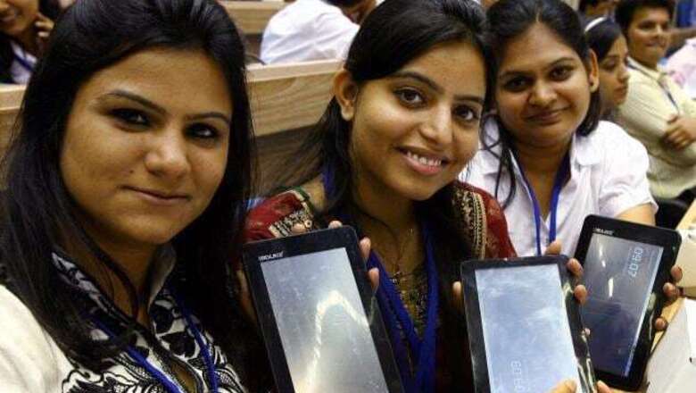 DIT to handle tendering process for 'Aakash' rollout