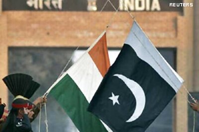 India considering Pakistan suggestion for talks on water, Sir Creek