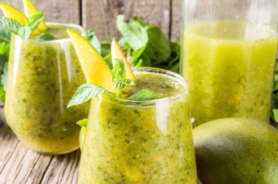 Beat The Heat: Easy-to-Make Summer Coolers At Home