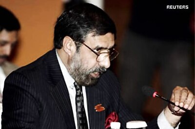 Govt will reach out to DMK on multi-brand retail: Sharma