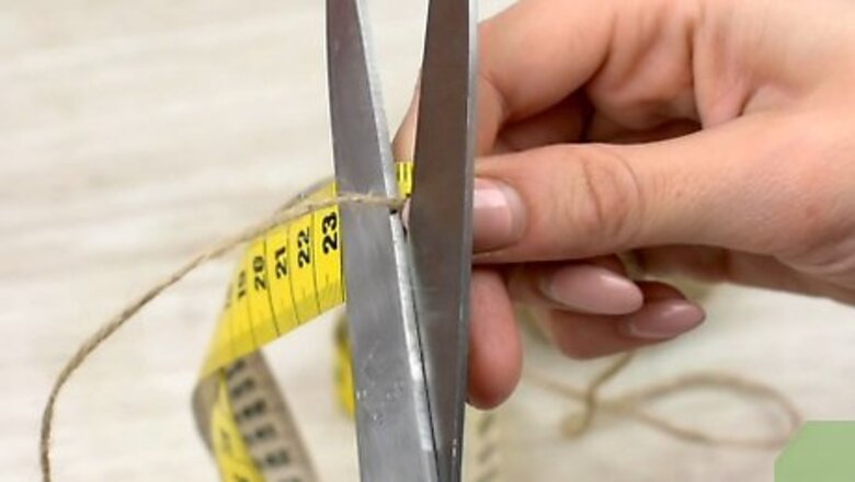 How to Zip a Back Zipper by Yourself