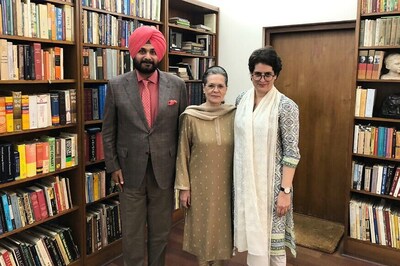 After Staying Away From Politics for Months, Sidhu Meets Sonia Gandhi to Discuss ‘Future Roadmap’