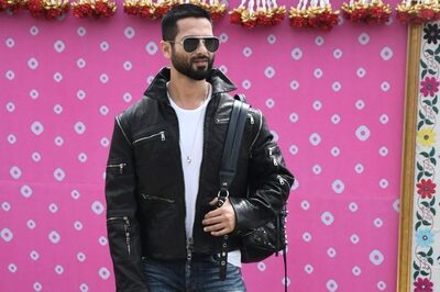 Shahid Kapoor Makes Stylish Entry in Jamnagar For Anant Ambani, Radhika Merchant Pre Wedding Bash