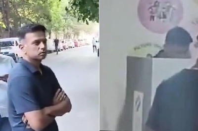 India Head Coach Rahul Dravid Waits in the Queue to Cast His Vote in Bengaluru: WATCH
